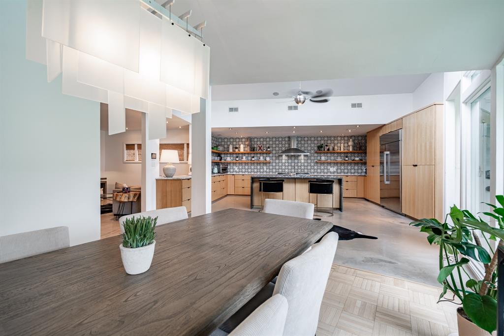 Elm Place Of H Ward - Residential