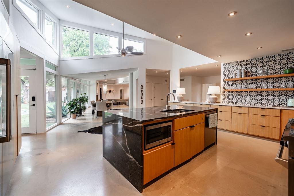 Elm Place Of H Ward - Residential