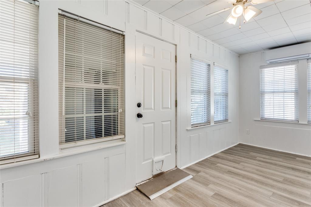 CHAMBERLAIN ARLINGTON HTS - Residential