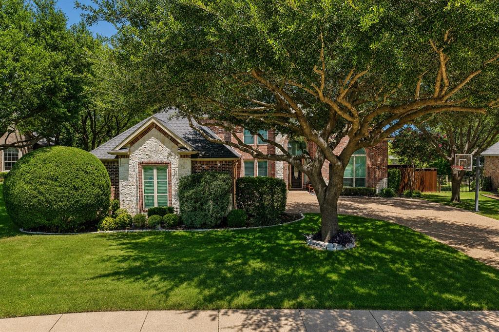 812 White Buffalo Lane