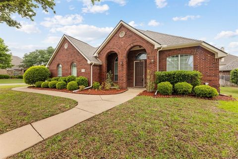 1716 Yarmouth Lane Mansfield TX 76063