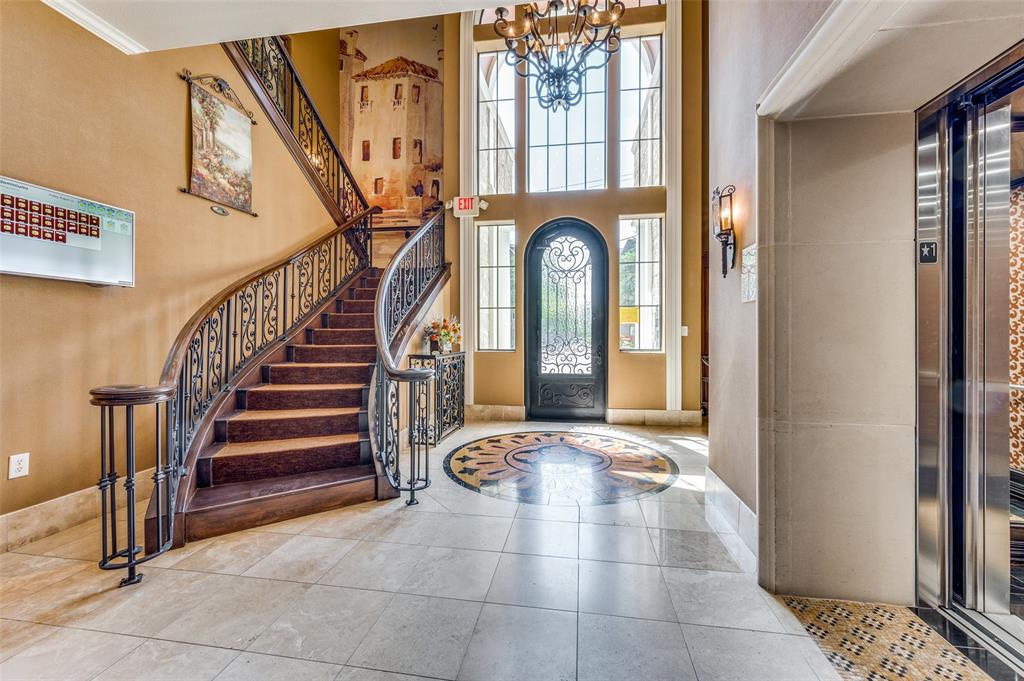 Sorrento Condo - Residential