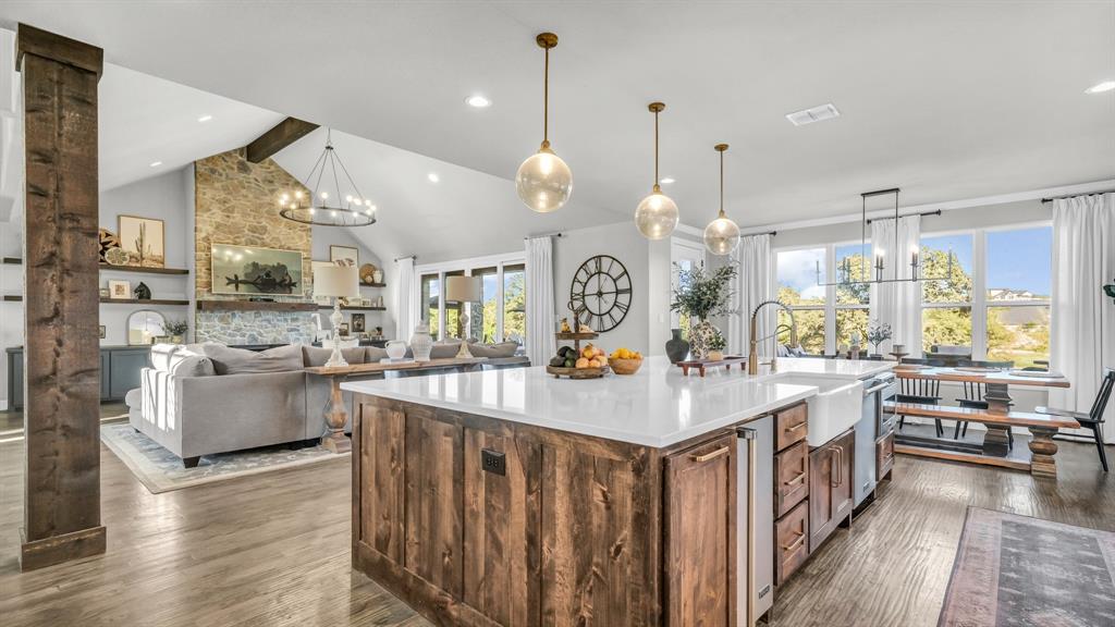 1161 Eagles Bluff Drive
