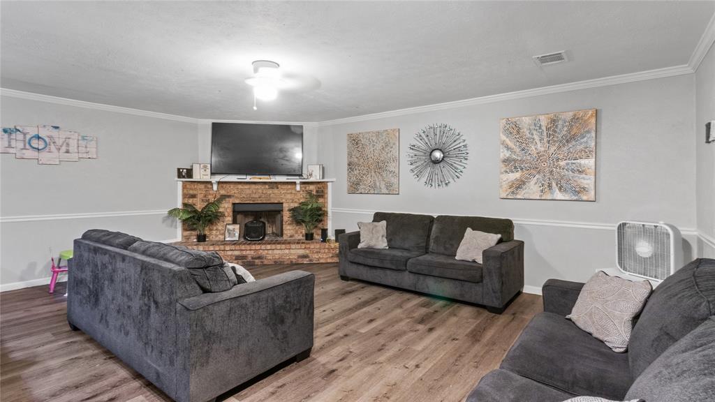 6105 Magnolia Lane