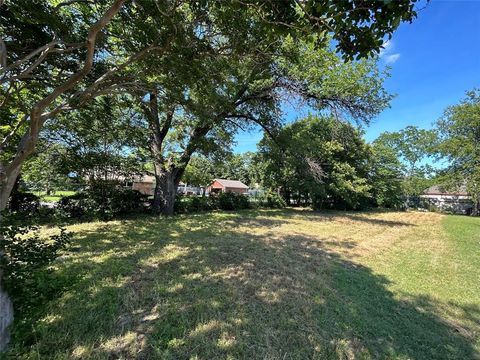 3806 Maybeth Street Dallas TX 75212