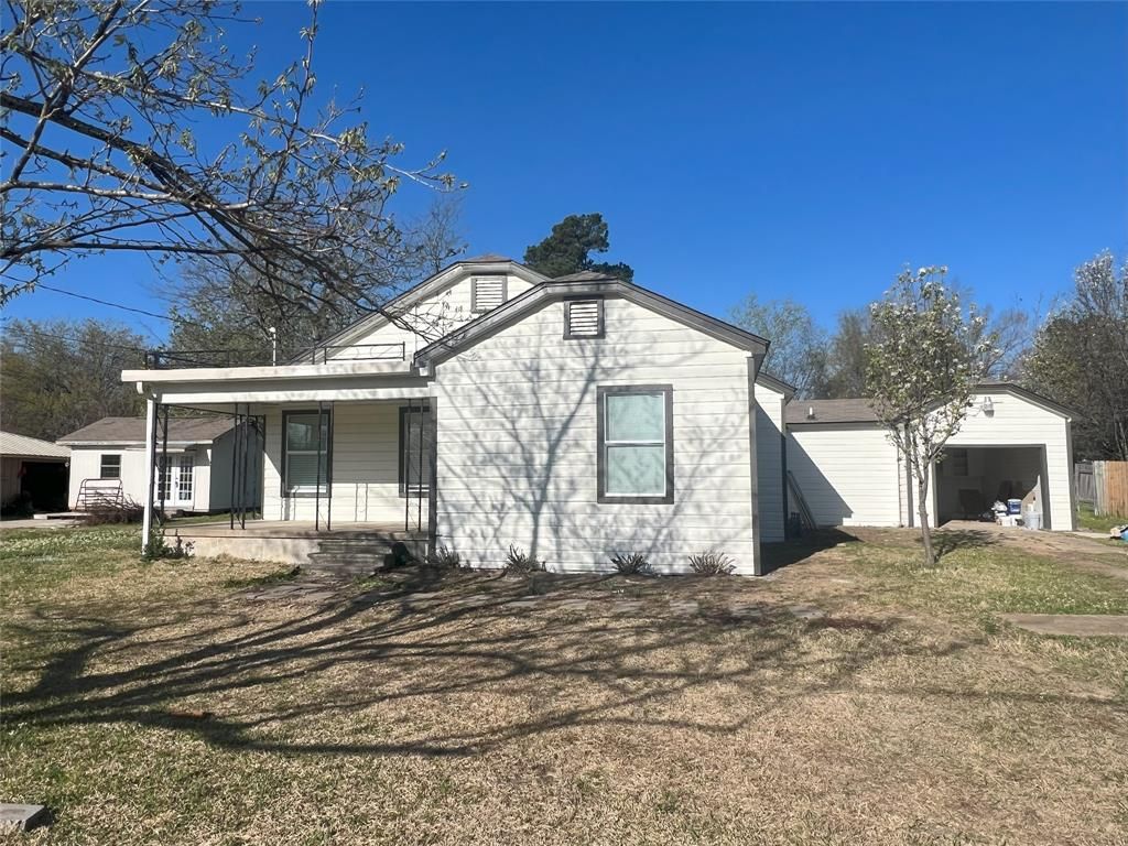 listing image 24