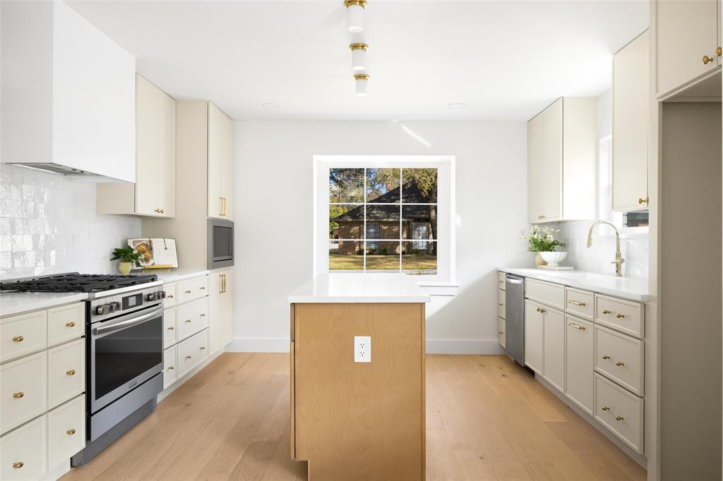 Forest Meadows - Residential