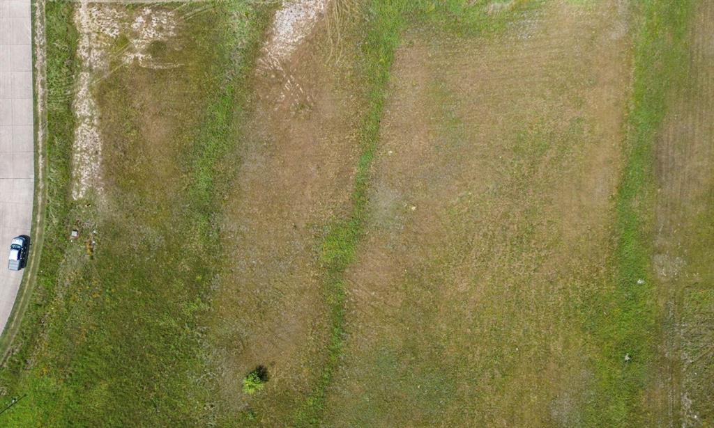 Shadow Lakes Ph 1 - Land