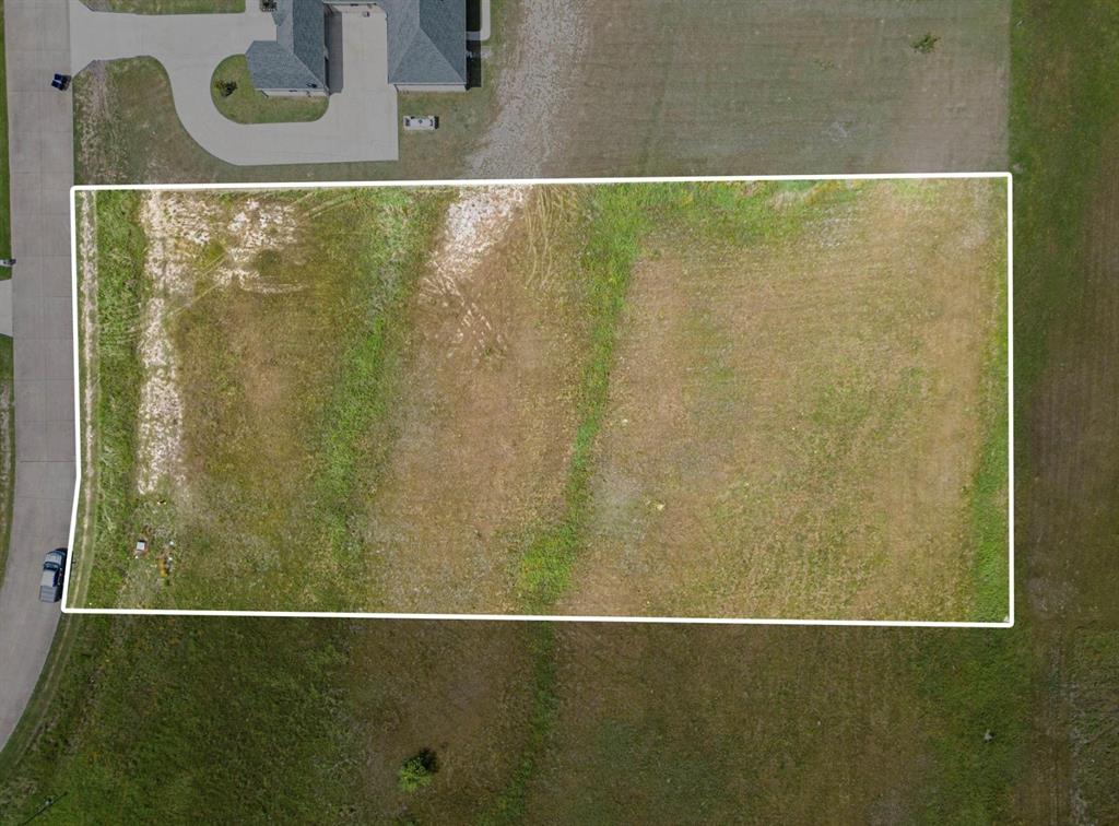 Shadow Lakes Ph 1 - Land