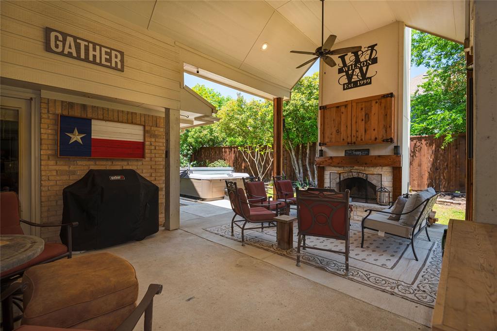 5204 Lake Bend Drive