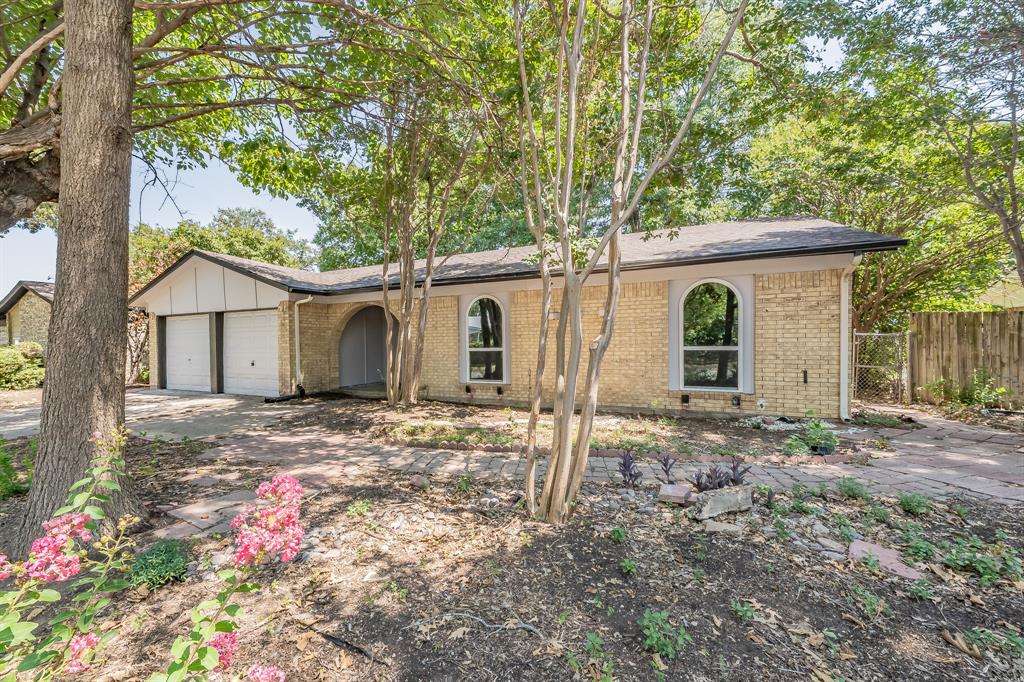 6904 Echo Hill Drive