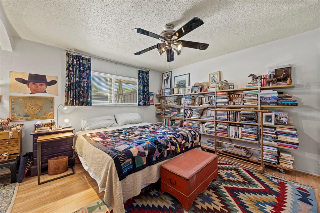 Sandhurst Plaza Condo - Residential