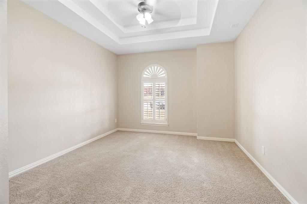 Hollows Northlake Woodlands - Residential