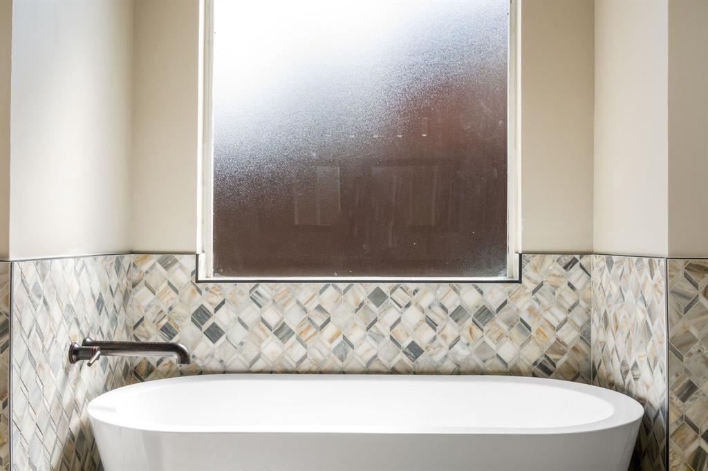 Hollows Northlake Woodlands - Residential