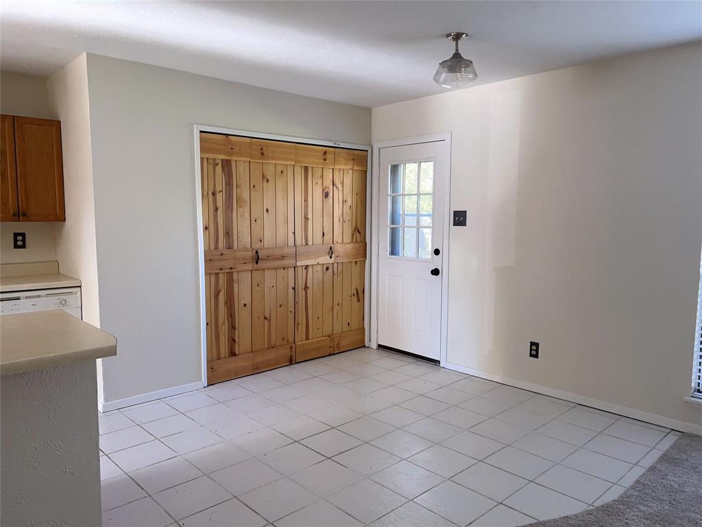 Hillside Village No5 - Residential Lease