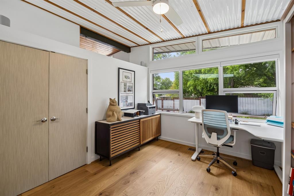Westglen Park 02 - Residential