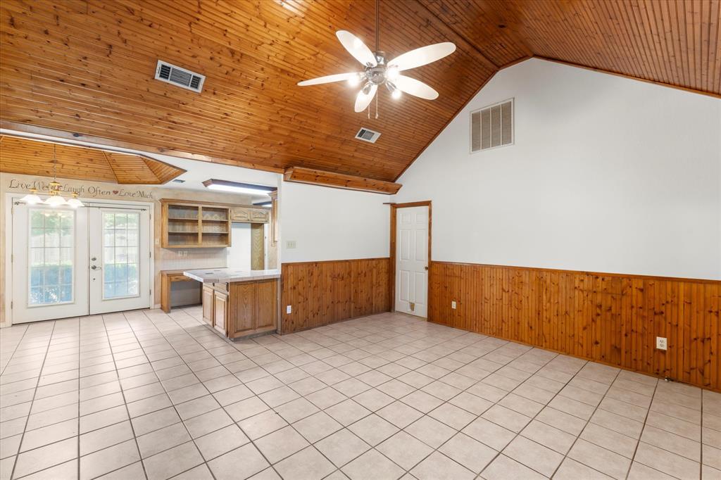 Mill Creek Home - Residential