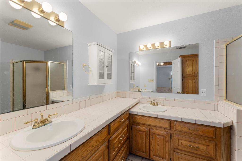 Mill Creek Home - Residential