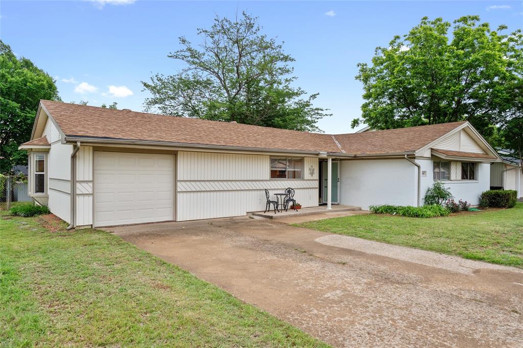 505 Wilshire Drive