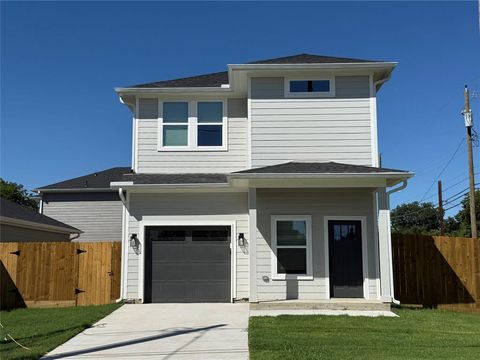 2726 1st Avenue Dallas TX 75210