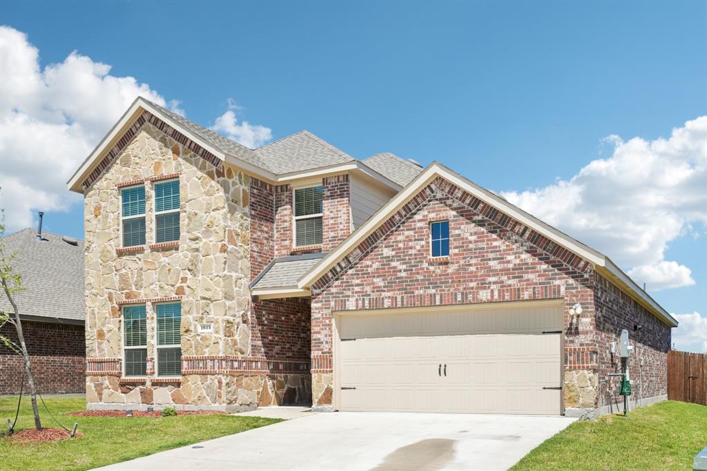 1613 Harvest Glen Drive