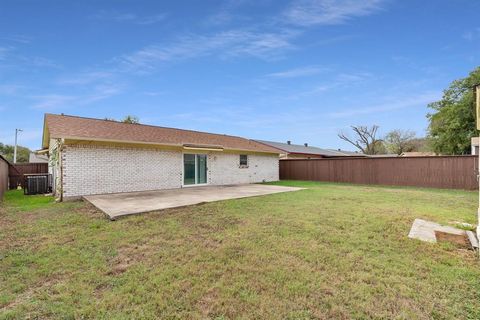 A home in Hutchins