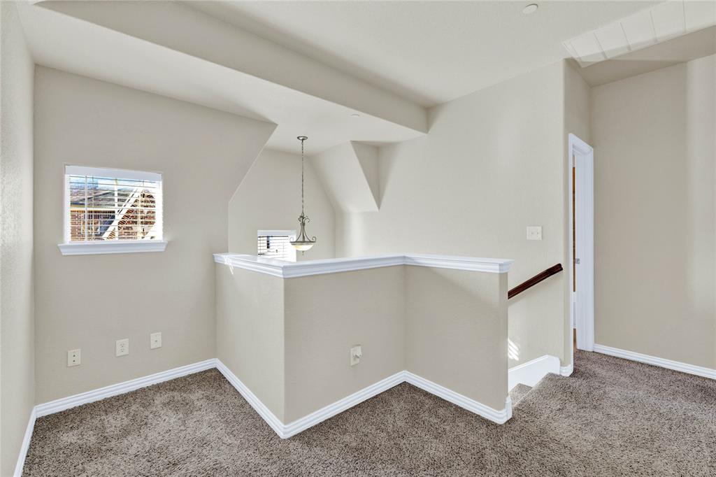 Chateaux Of Allen Twnhms The - Residential