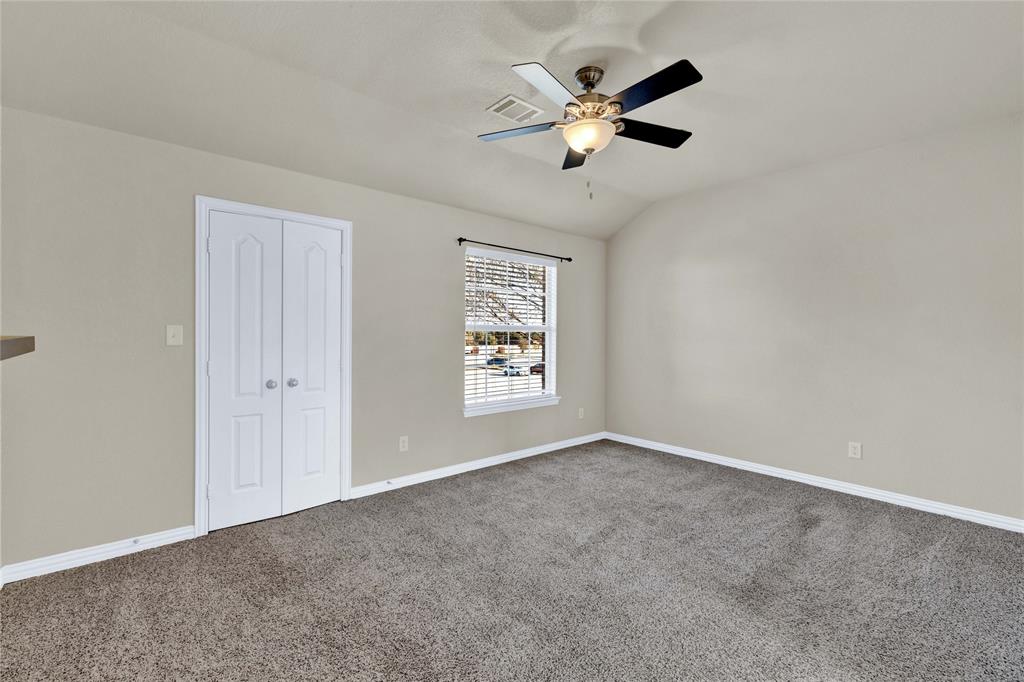 Chateaux Of Allen Twnhms The - Residential