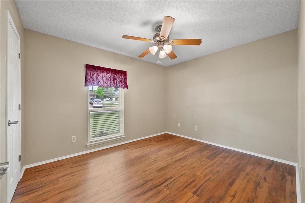 1536 Stratford Drive