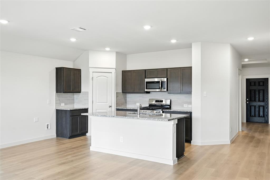 104 John Laurens Drive