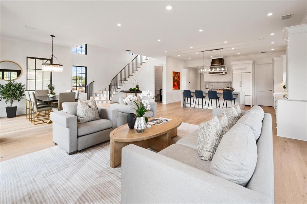 Lakeside Village Phase1 - Residential