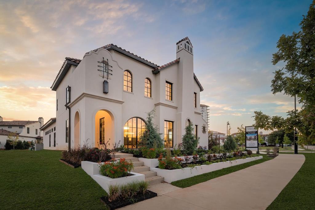 Lakeside Village Phase1 - Residential