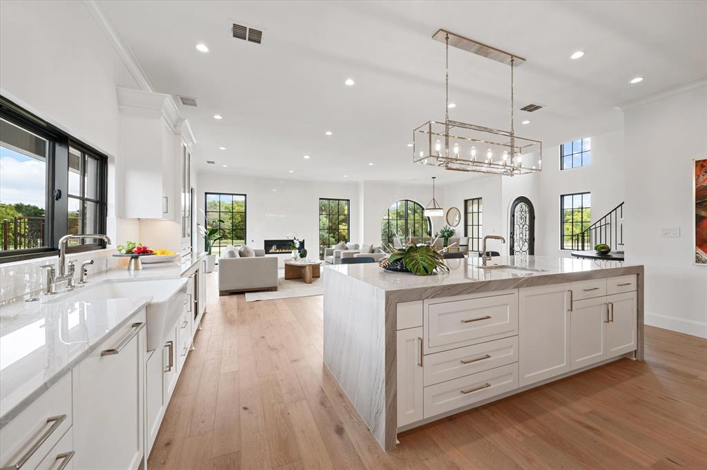 Lakeside Village Phase1 - Residential