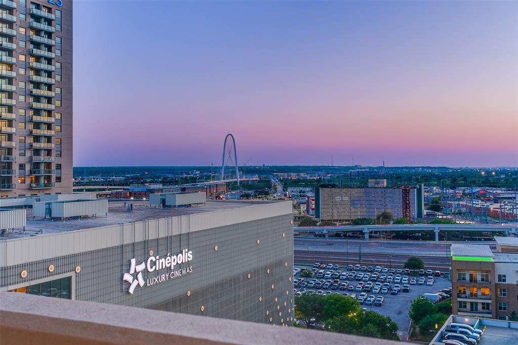 2408 Victory Park Lane 1031