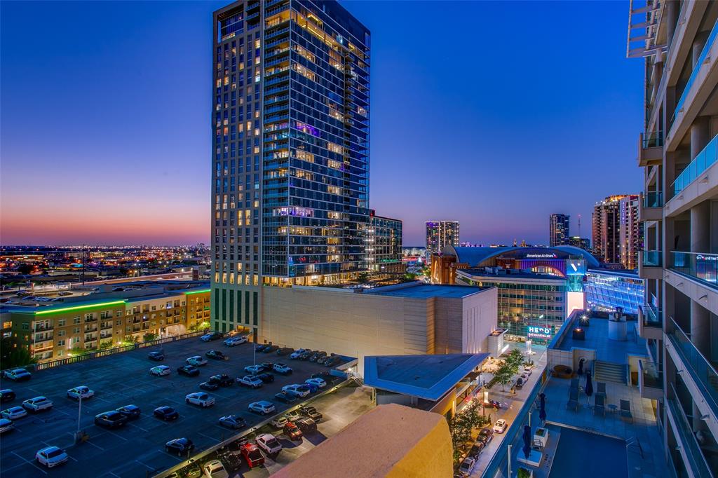 2408 Victory Park Lane 1031