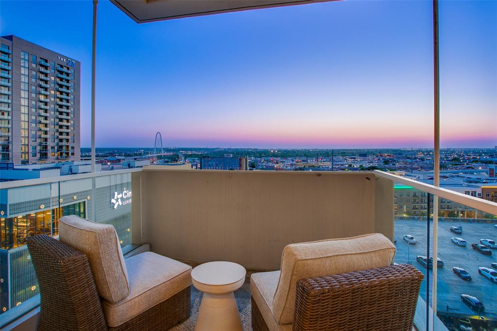 2408 Victory Park Lane 1031