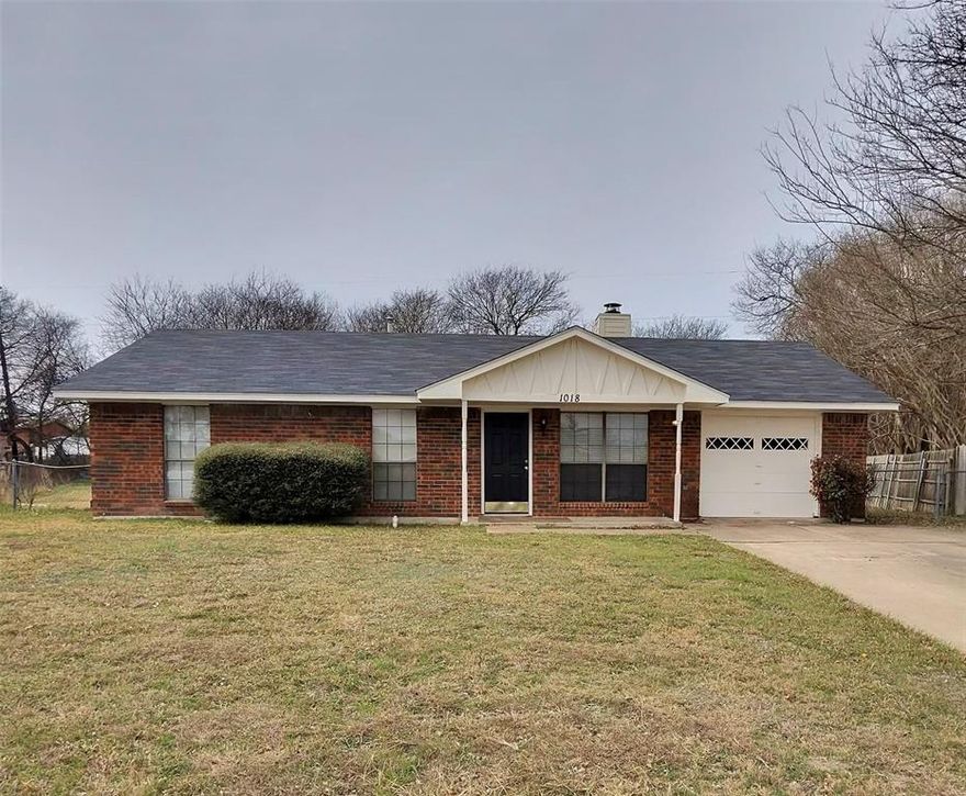 Charming, move-in-ready home in an excellent location! Conveniently situated near a DART Park-and-Ride, this property offers an easy and efficient commute. The spacious kitchen features ample cabinetry, while the light-filled living room is highlighted by a cozy wood-burning brick fireplace, perfect for relaxing or entertaining. Nice-sized bedrooms include walk-in closets, with one bedroom offering a private en-suite bath. Recent updates include fresh paint and new flooring throughout. The oversized backyard provides plenty of space for outdoor enjoyment, all tucked away on a quiet cul-de-sac. Affordable, move-in-ready home makes this a truly fantastic opportunity.