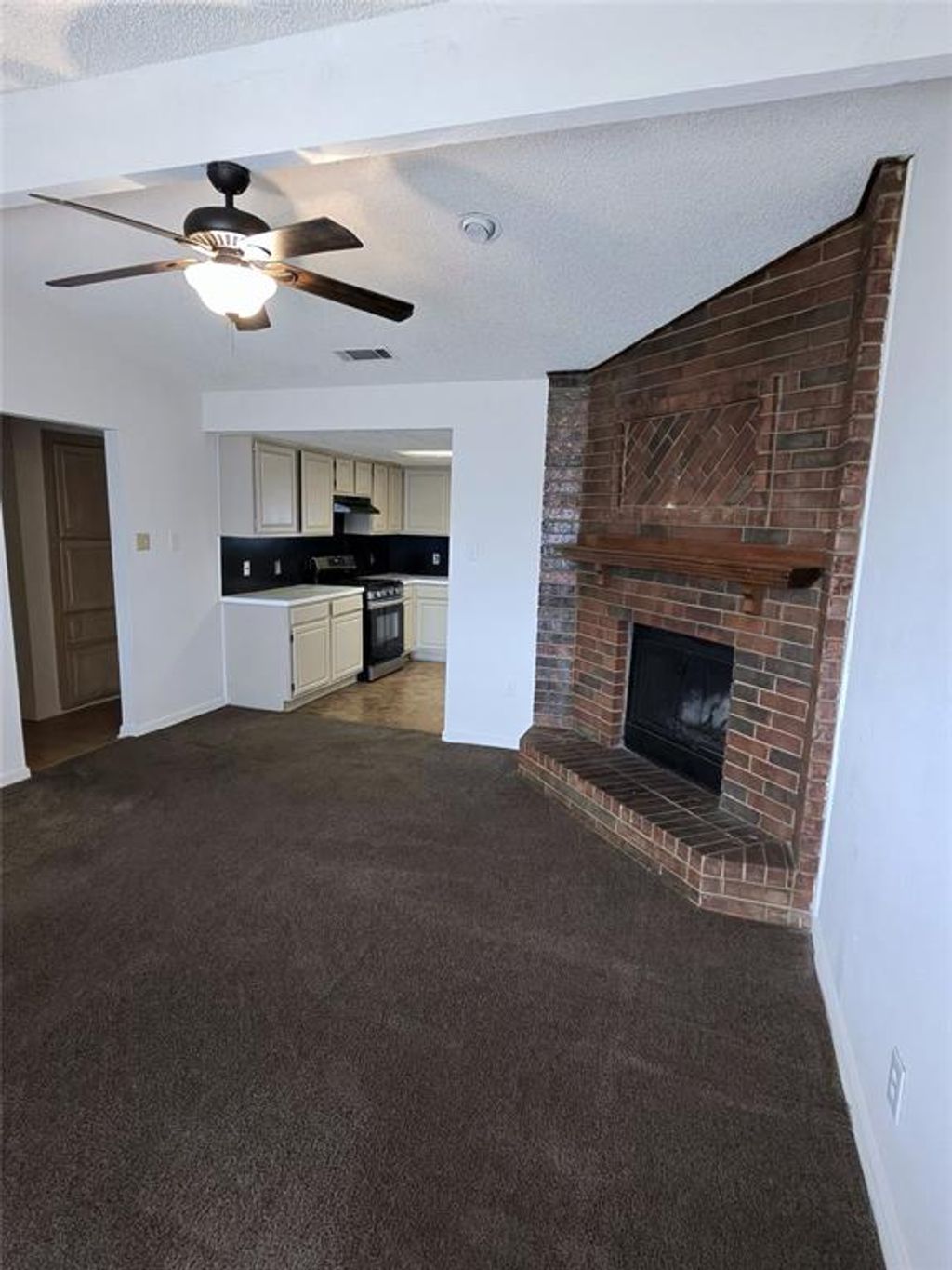 Photo of 1018 Alexis Court, Glenn Heights, TX 75154 (MLS # 21157652)