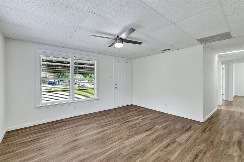 Pleasant Oaks - Residential