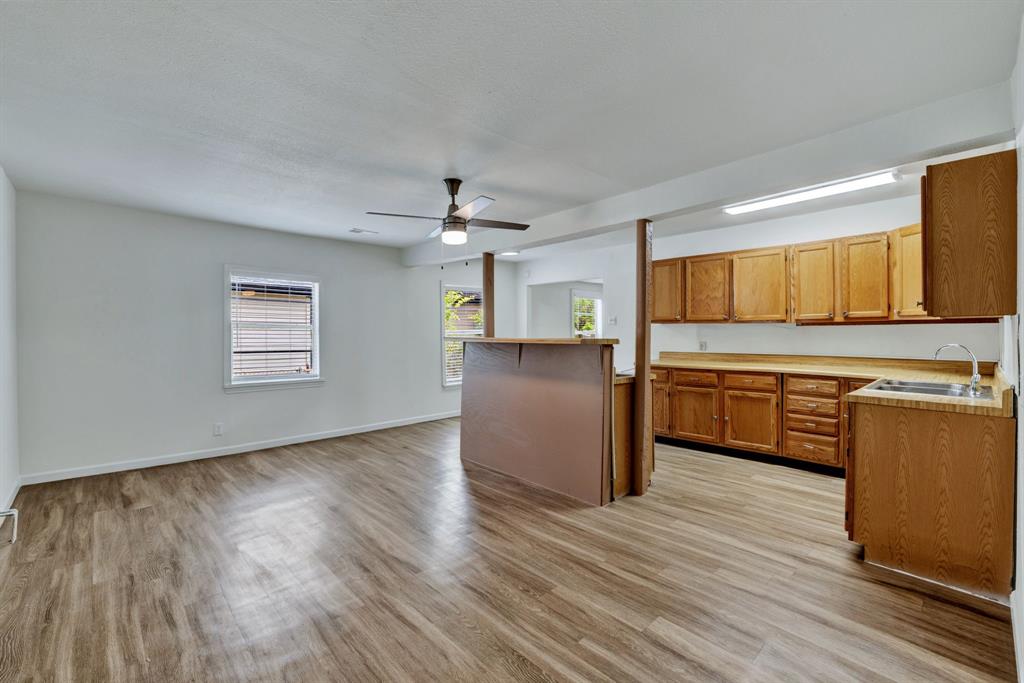 Pleasant Oaks - Residential