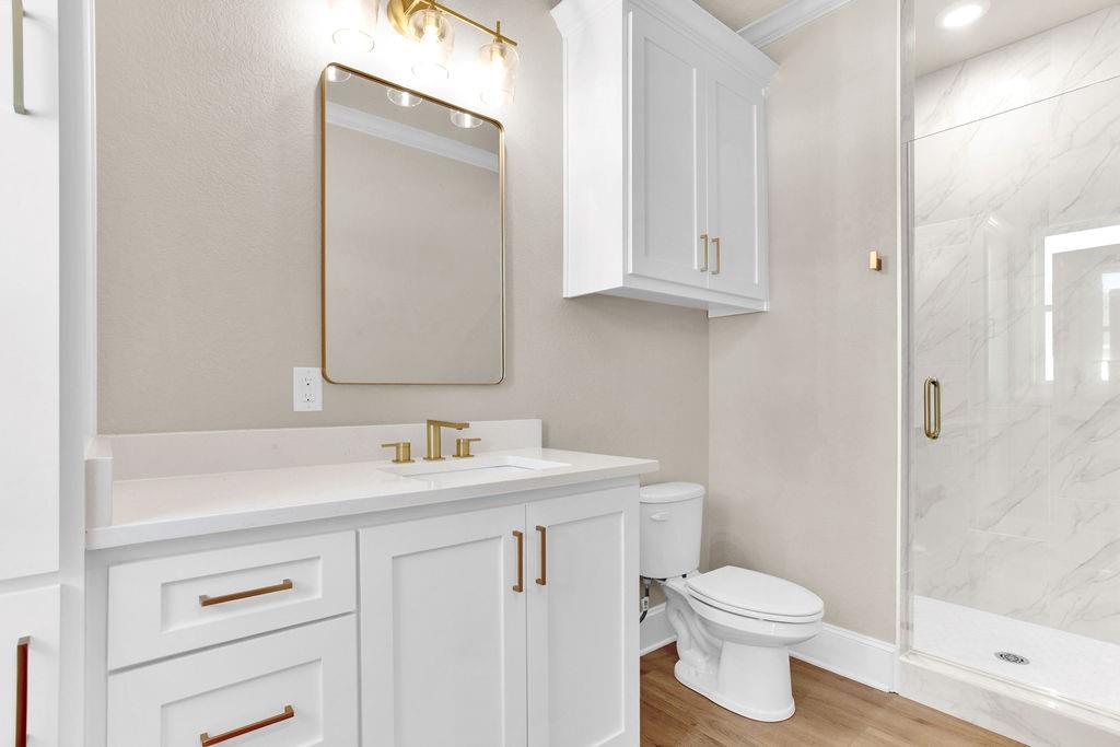 VISTA RIDGE - Residential