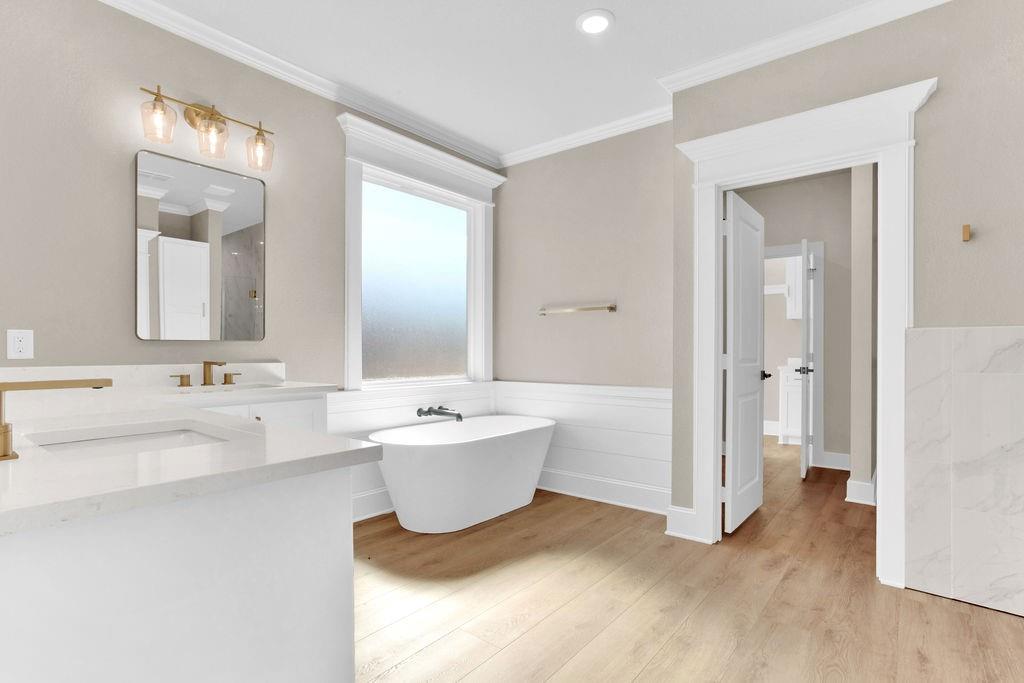 VISTA RIDGE - Residential