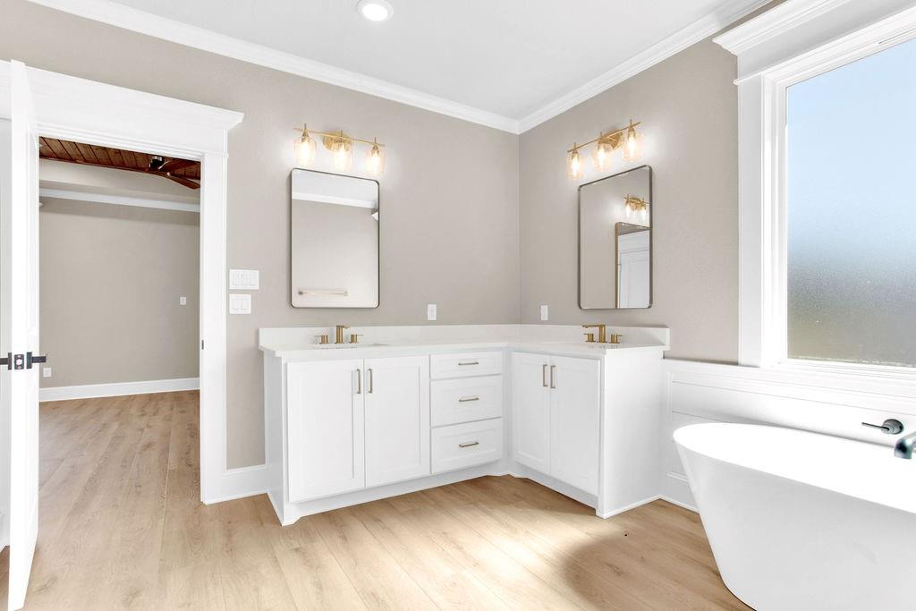 VISTA RIDGE - Residential