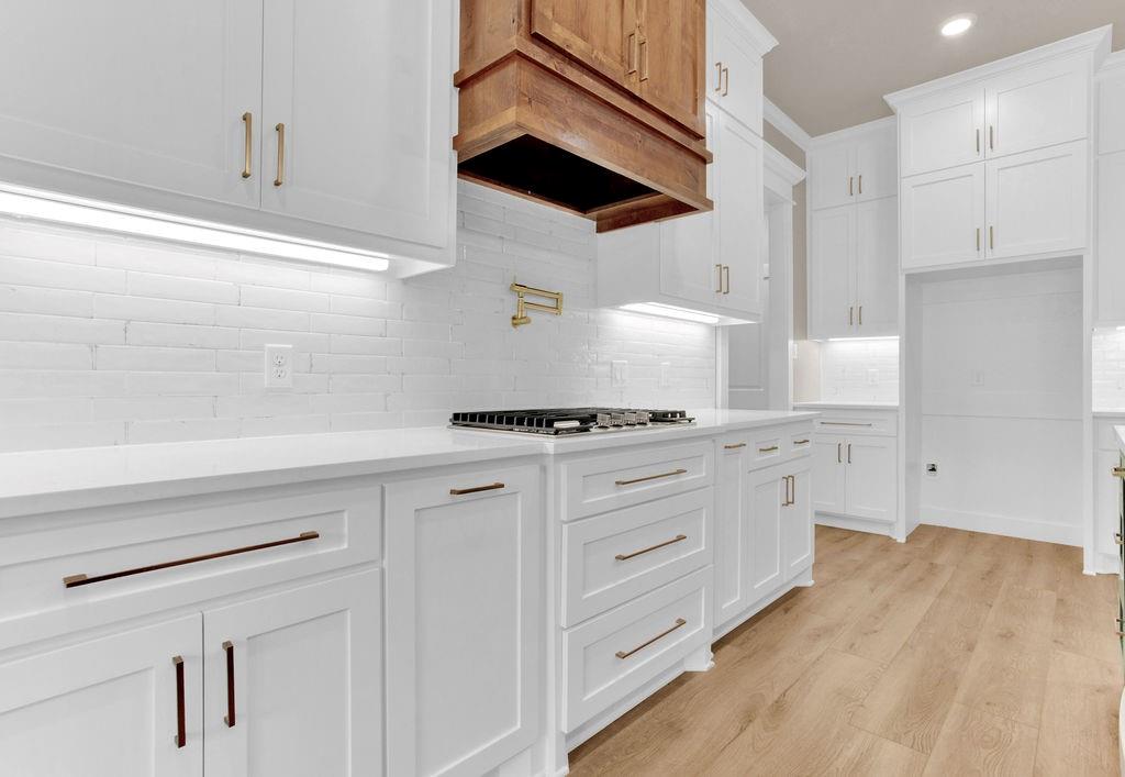 VISTA RIDGE - Residential