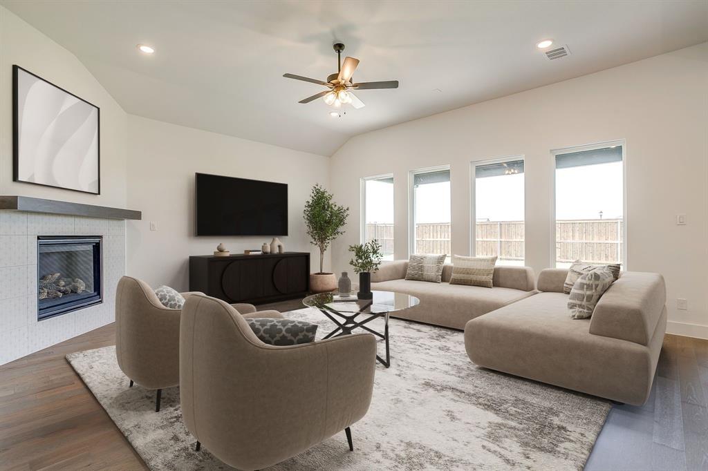 1652 Sequoia Way