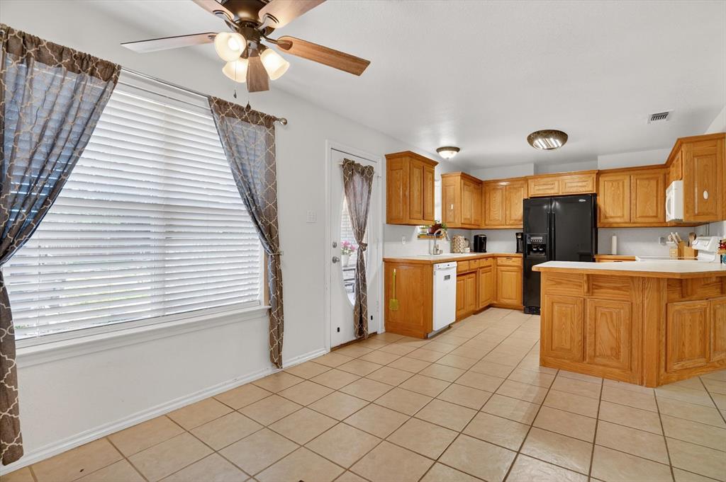 1801 Rayna Drive