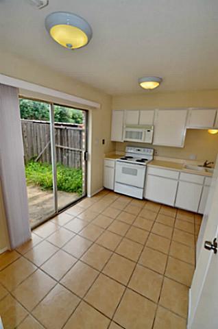 Crest Meadow Estates - Residential Lease