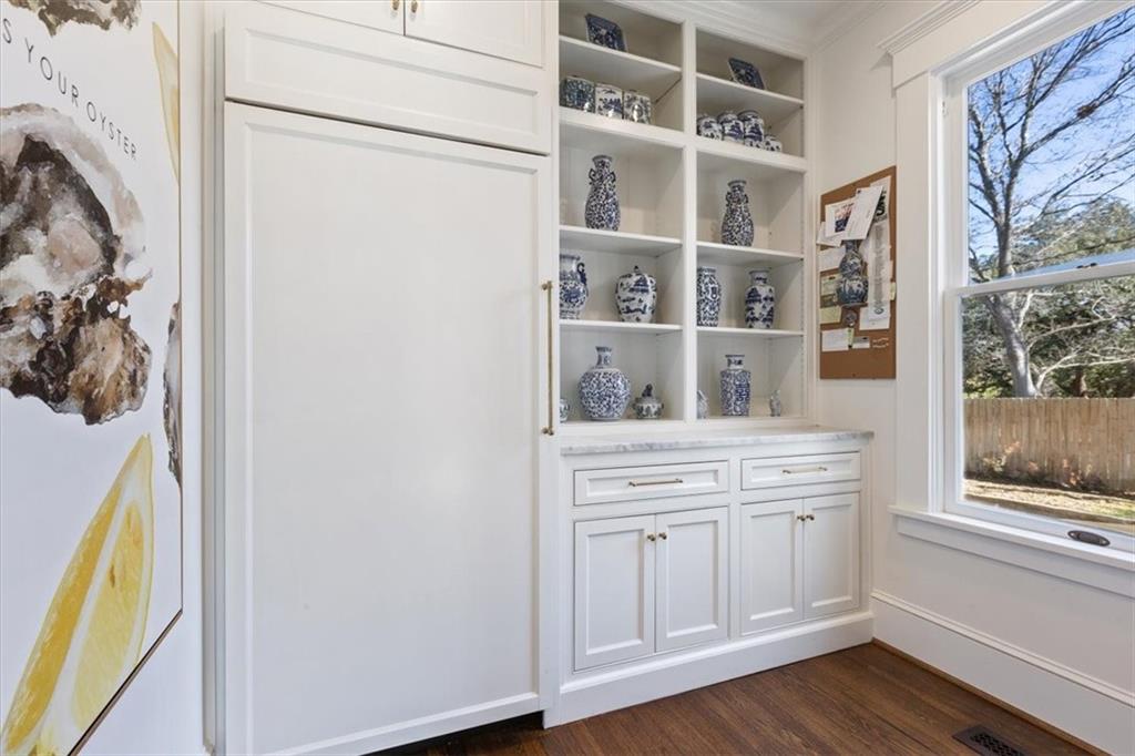 Mt Lookout - Residential