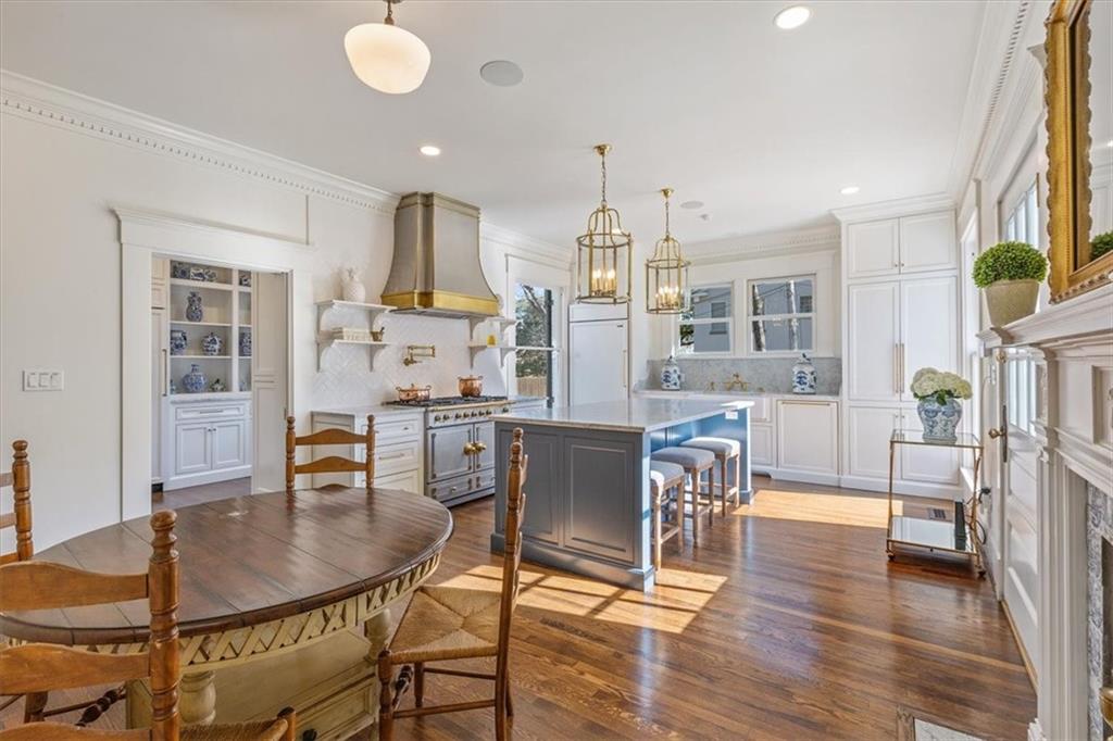 Mt Lookout - Residential