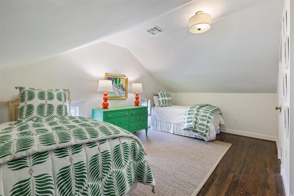 Mt Lookout - Residential